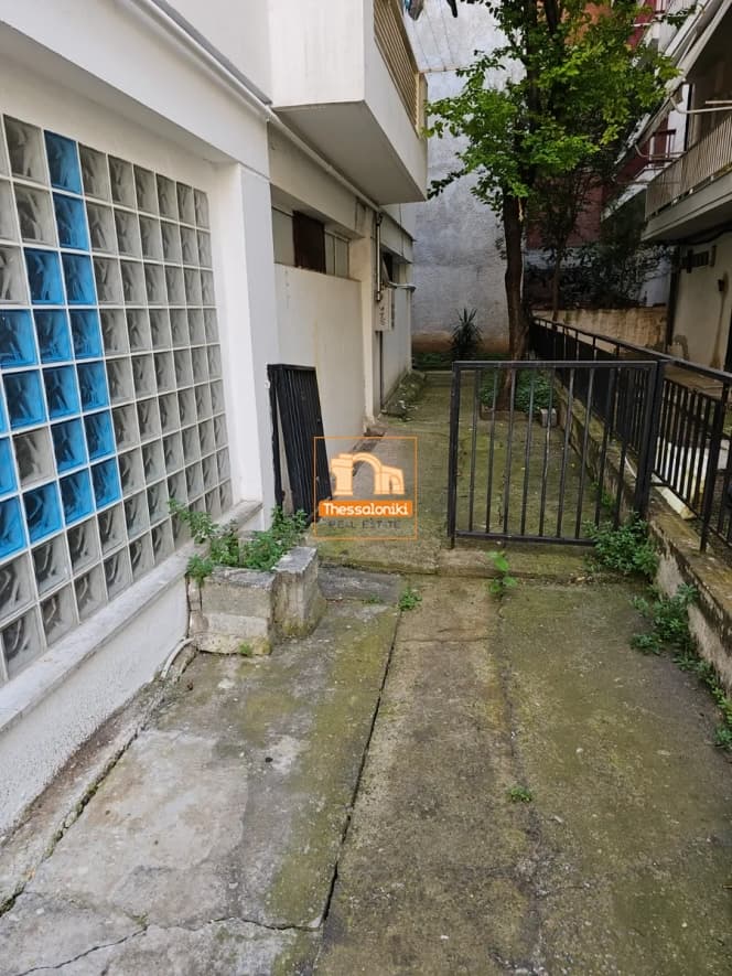Αποθήκη στην Κέντρο, Καλαμαριά — Φωτογραφία 9 από 11