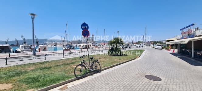 Κατάστημα στην Μεταμόρφωση, Βόλος — Φωτογραφία 17 από 20