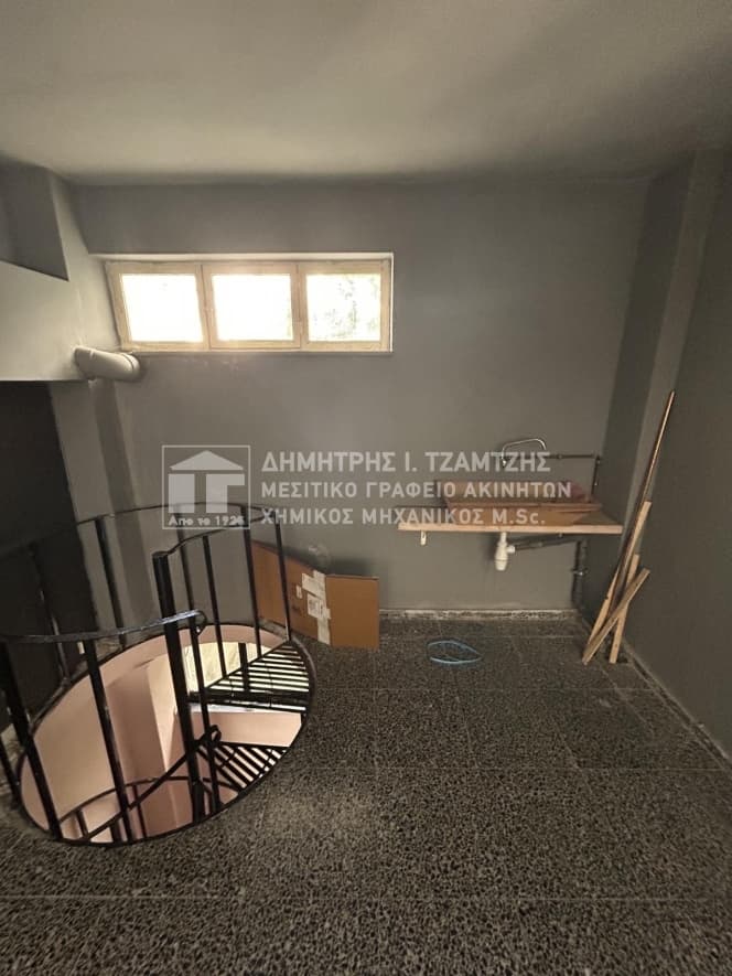 Κατάστημα στην Αγ. Νικόλαος, Βόλος — Φωτογραφία 4 από 14