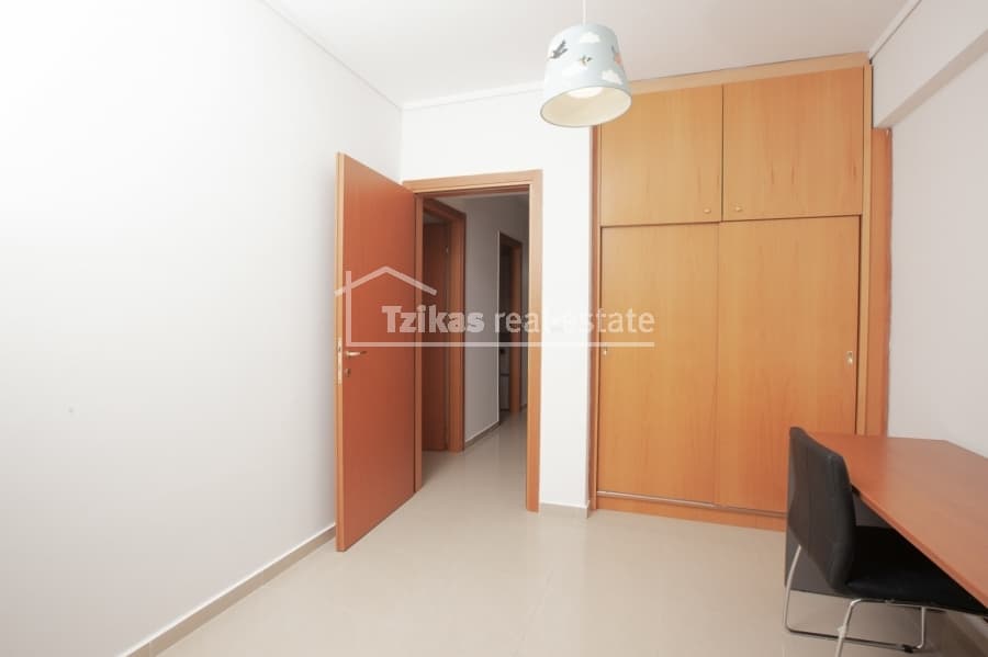 Apartment in Votsi, Kalamaria — Photo 19 of 29