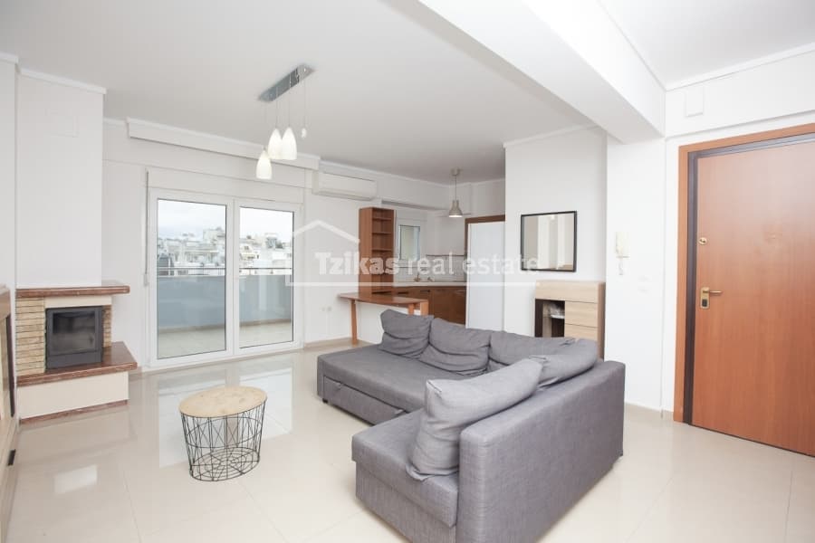 Apartment in Votsi, Kalamaria — Photo 1 of 29