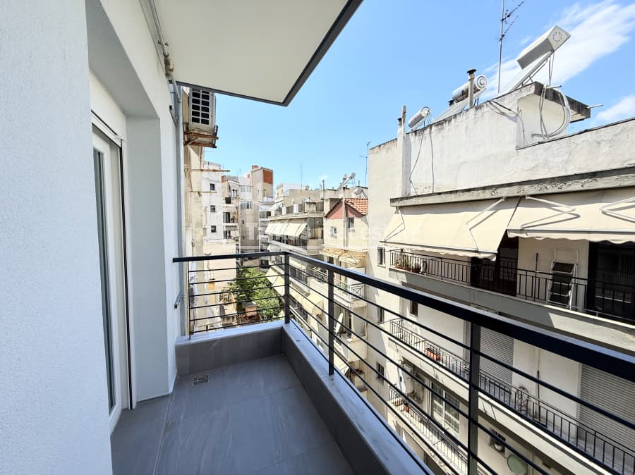 Διαμέρισμα στην Καραμπουρνακι, Καλαμαριά — Φωτογραφία 26 από 30