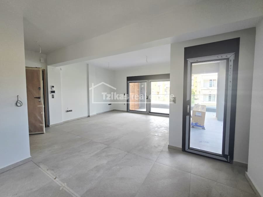 Apartment in Agios Ioannis, Kalamaria — Photo 4 of 27