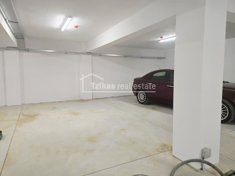 Apartment in Agios Ioannis, Kalamaria — Photo 21 of 27