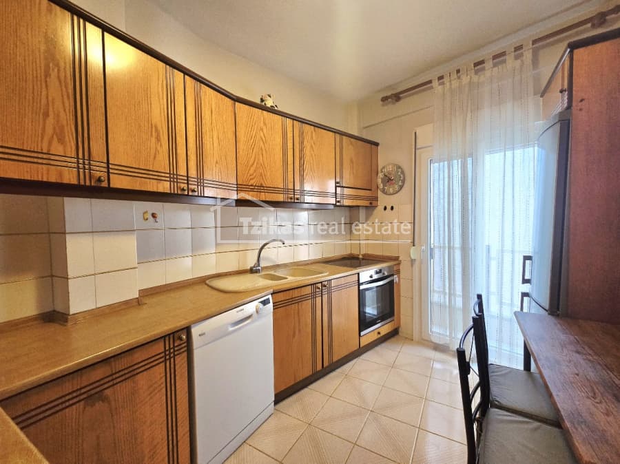 Apartment in Center, Kalamaria — Photo 9 of 25