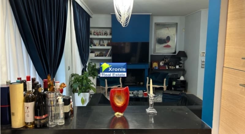 Apartment in Agios Ioannis, Agia Paraskevi — Photo 1 of 15