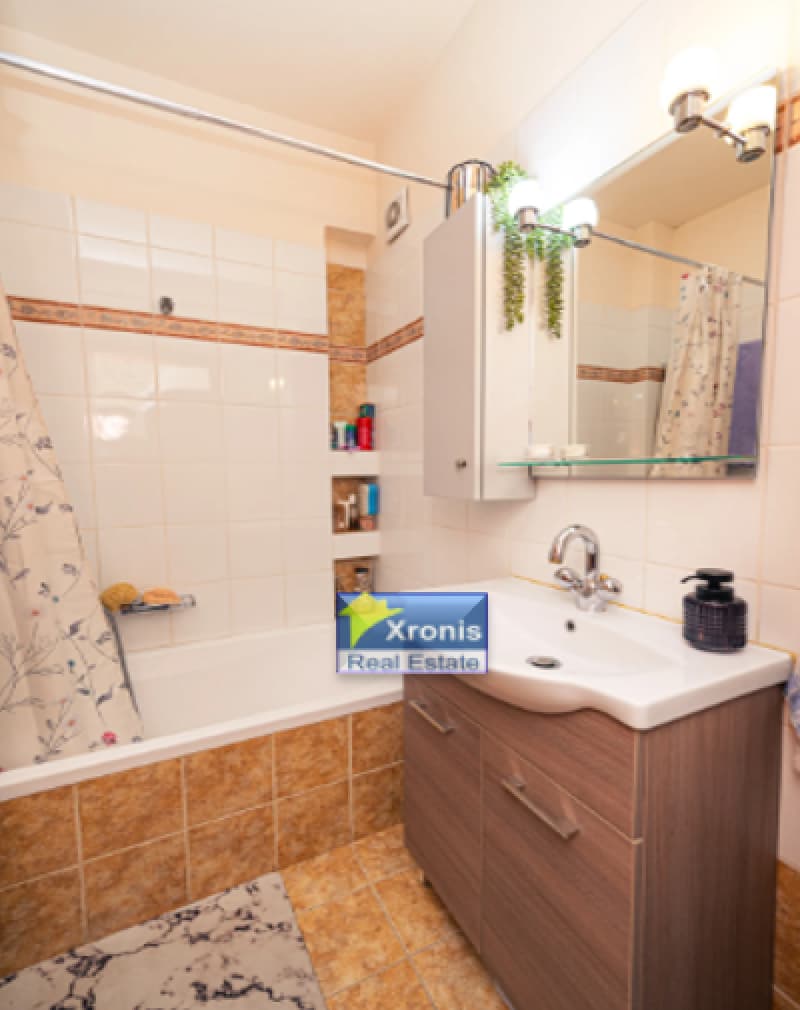 Apartment in Center, Nea Chalkidona — Photo 14 of 19