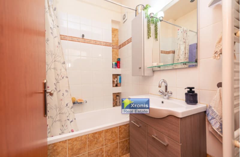 Apartment in Center, Nea Chalkidona — Photo 13 of 19