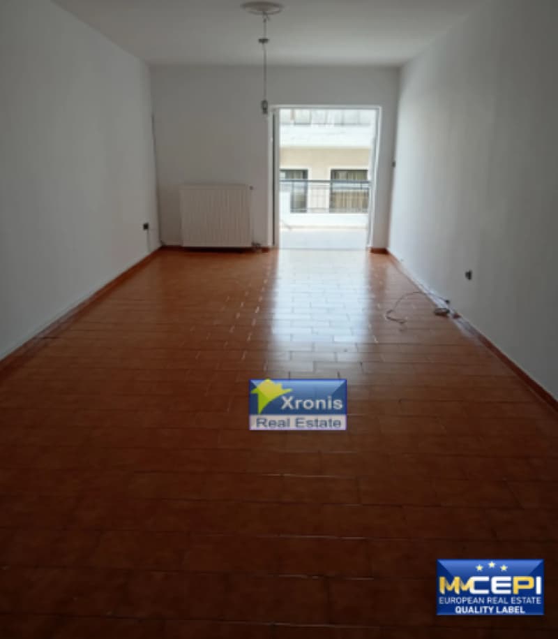 Apartment in Politeknon, Ilion — Photo 1 of 11