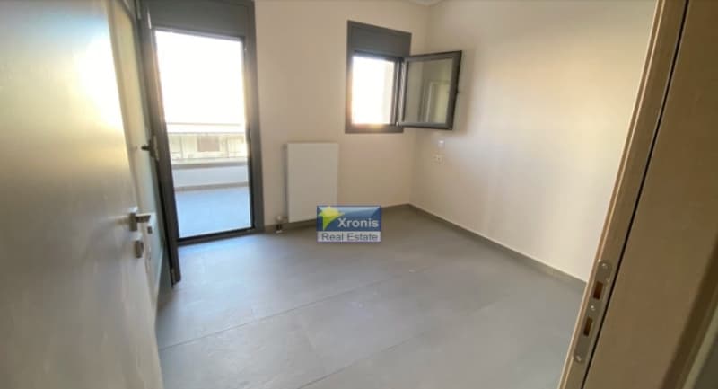 Apartment in Center, Ilion — Photo 15 of 17