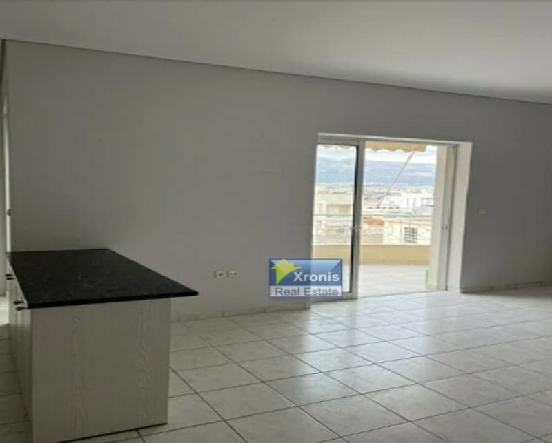 Apartment in Center, Metamorfosi — Photo 3 of 11
